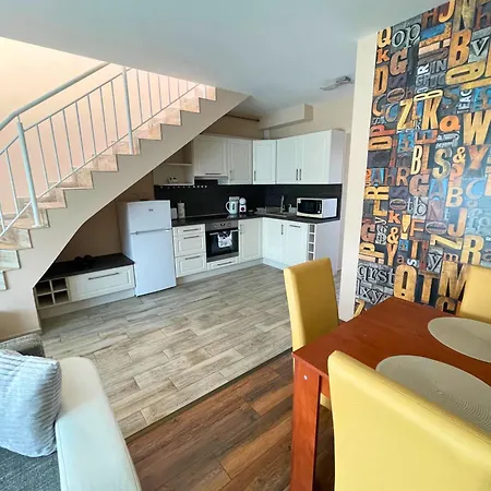 Apartment Manner *